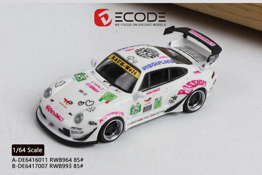 Porsche 993 RWB #85 Iron Lady · Decode · Escala 1:64